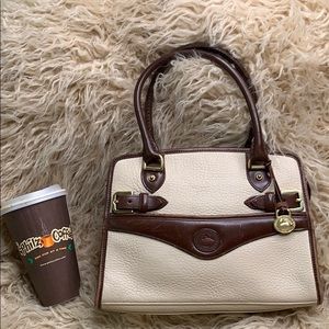 VTG dooney & bourke leather purse‎